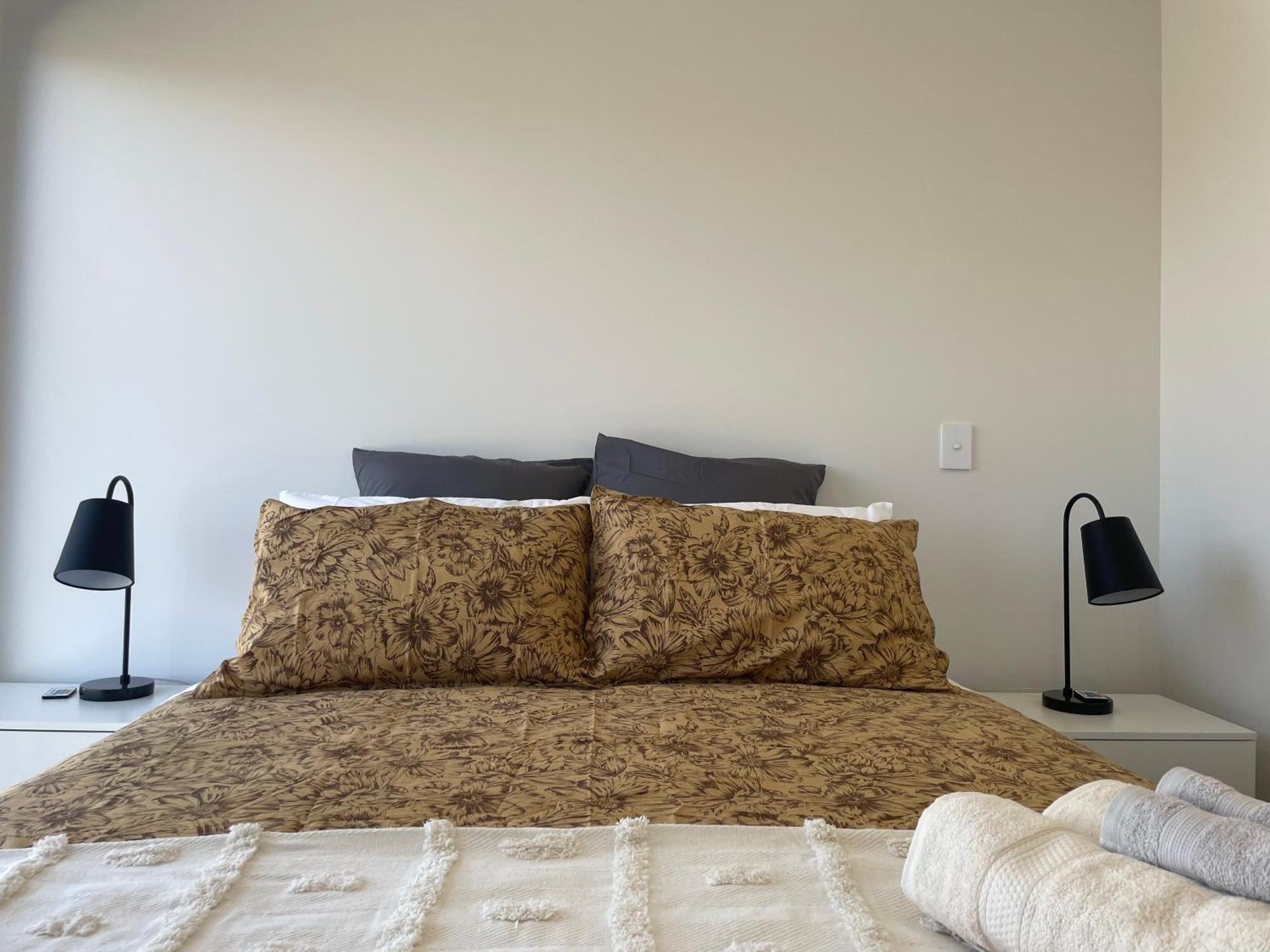 Luxury 2 Bedroom Townhouse Opposite Merivale Mall Christchurch Kültér fotó