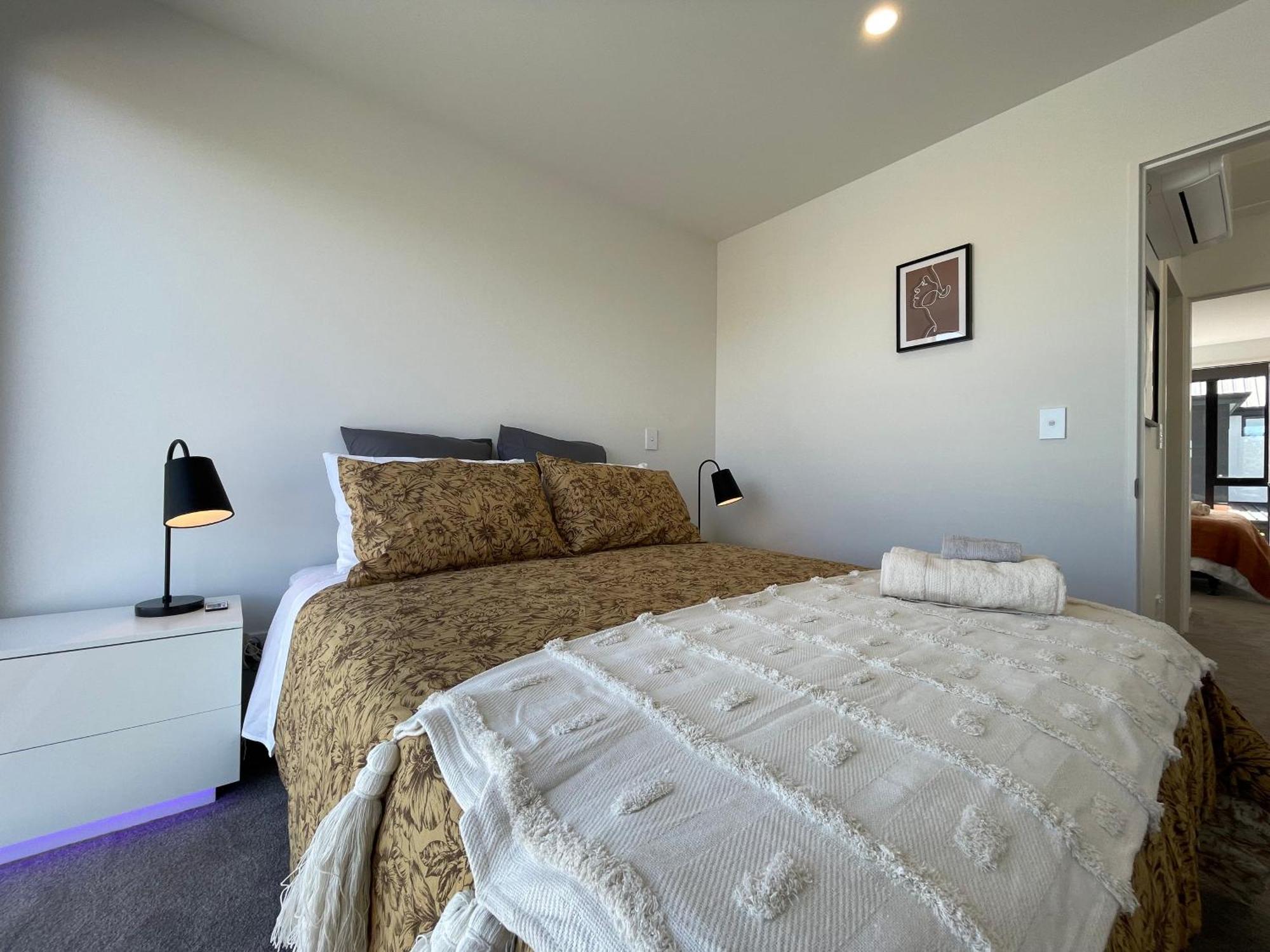 Luxury 2 Bedroom Townhouse Opposite Merivale Mall Christchurch Kültér fotó